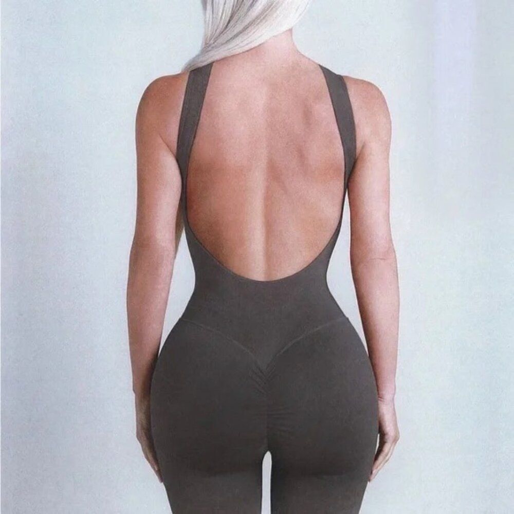 NWOT Skims Nylon Contour Romper Onyx Size Small